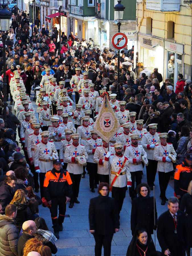 Banda de Cornetas y Tambores de la Real Hermandad de la Sangre del Cristo de Burgos y de Nuestra Señora de los Dolores celebra en esta Semana Santa su 25º aniversario.