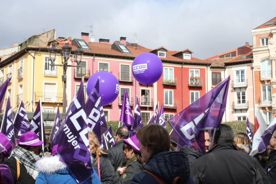 Las reivindicaciones del 8 de Marzo han movilizado, conjuntamente, a estudiantes y trabajadoras contra la discriminación laboral de las mujeres y el techo de cristal
