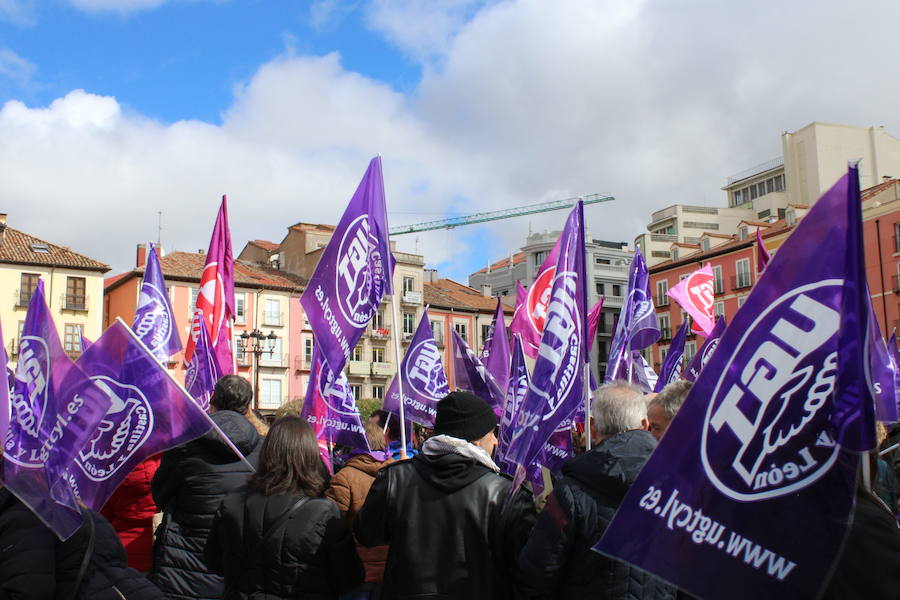 Las reivindicaciones del 8 de Marzo han movilizado, conjuntamente, a estudiantes y trabajadoras contra la discriminación laboral de las mujeres y el techo de cristal