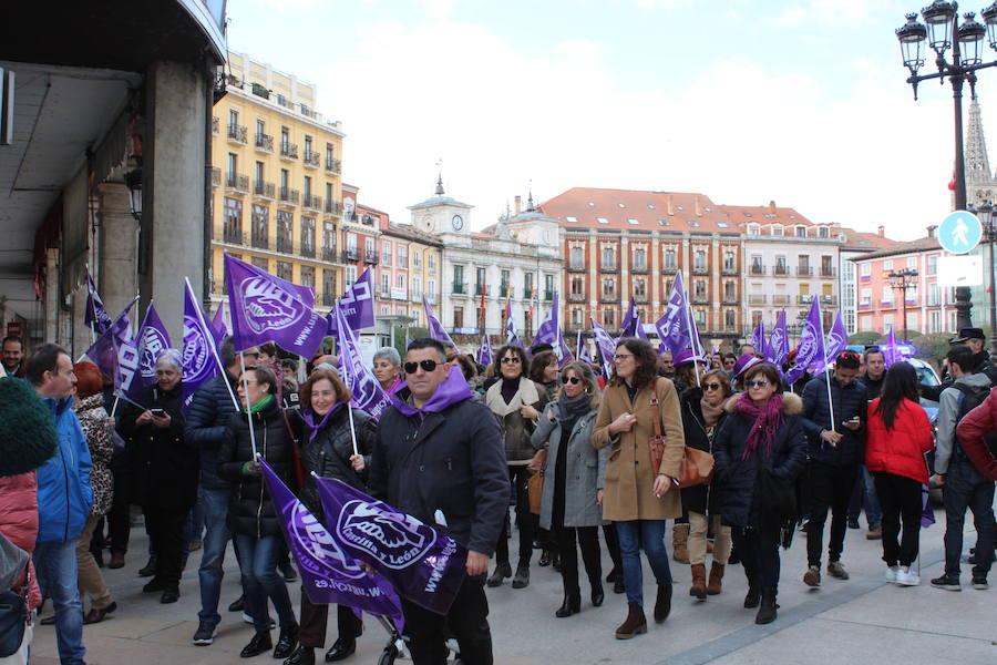 Las reivindicaciones del 8 de Marzo han movilizado, conjuntamente, a estudiantes y trabajadoras contra la discriminación laboral de las mujeres y el techo de cristal