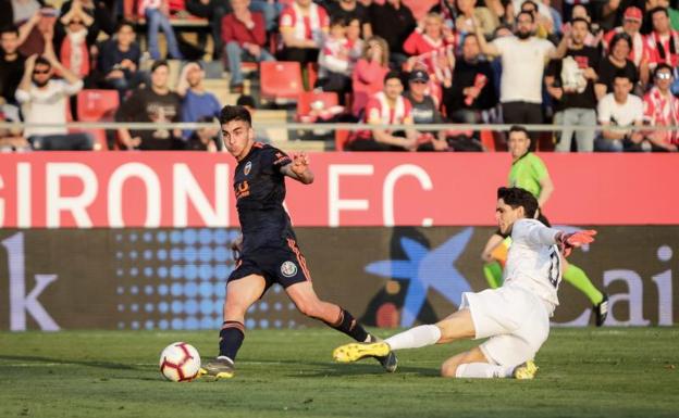 Ferran Torres, anota un gol ante el Girona, el del 2-3.