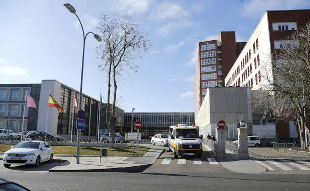 Hospital Río Carrión de Palencia.: ANTONIO QUINTERO