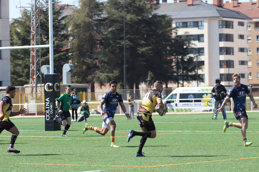 Fotos: Las mejores imágenes del partido UBU Colina Clinic-Santboiana y la despedida de Talalelei Moli