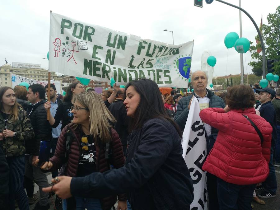 Numerosos colectivos sociales, empresariales y culturales se han sumaado, desde Burgos, a la manifestación nacional en defensa de infraestructuras y servicios para la España Vaciada