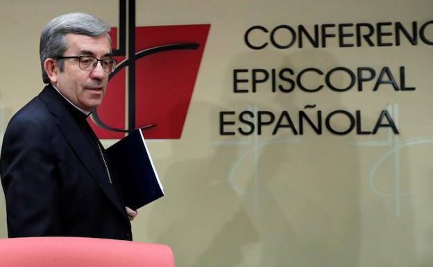 El secretario general de la Conferencia Episcopal Española (CEE), Luis Argüello. 