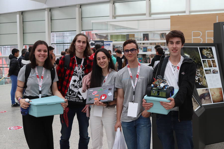 300 estudiantes procedentes de Castilla y León, Madrid, Asturias, Cantabria y Hungría han participado en la tercera edición del desafío 'Asti Robotics' que ha tenido lugar en el Museo de la Evolución Humana (MEH).