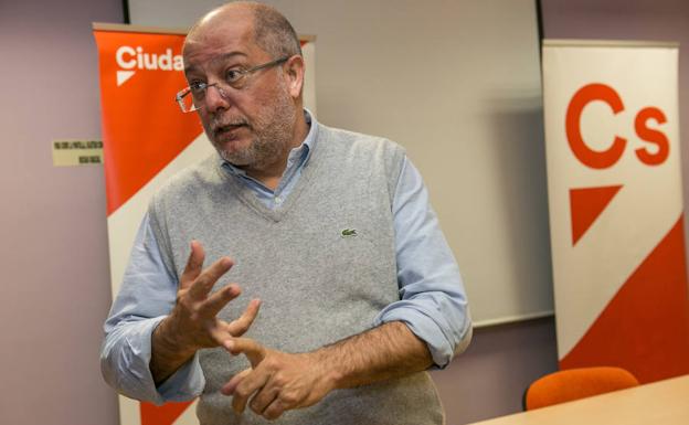 Igea durante una reunión con afiliados de Ciudadanos en Soria