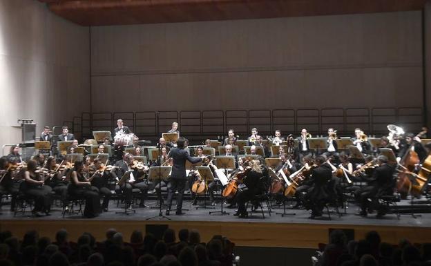 El concierto se ha celebrado en el auditorio del Fórum Evolución.