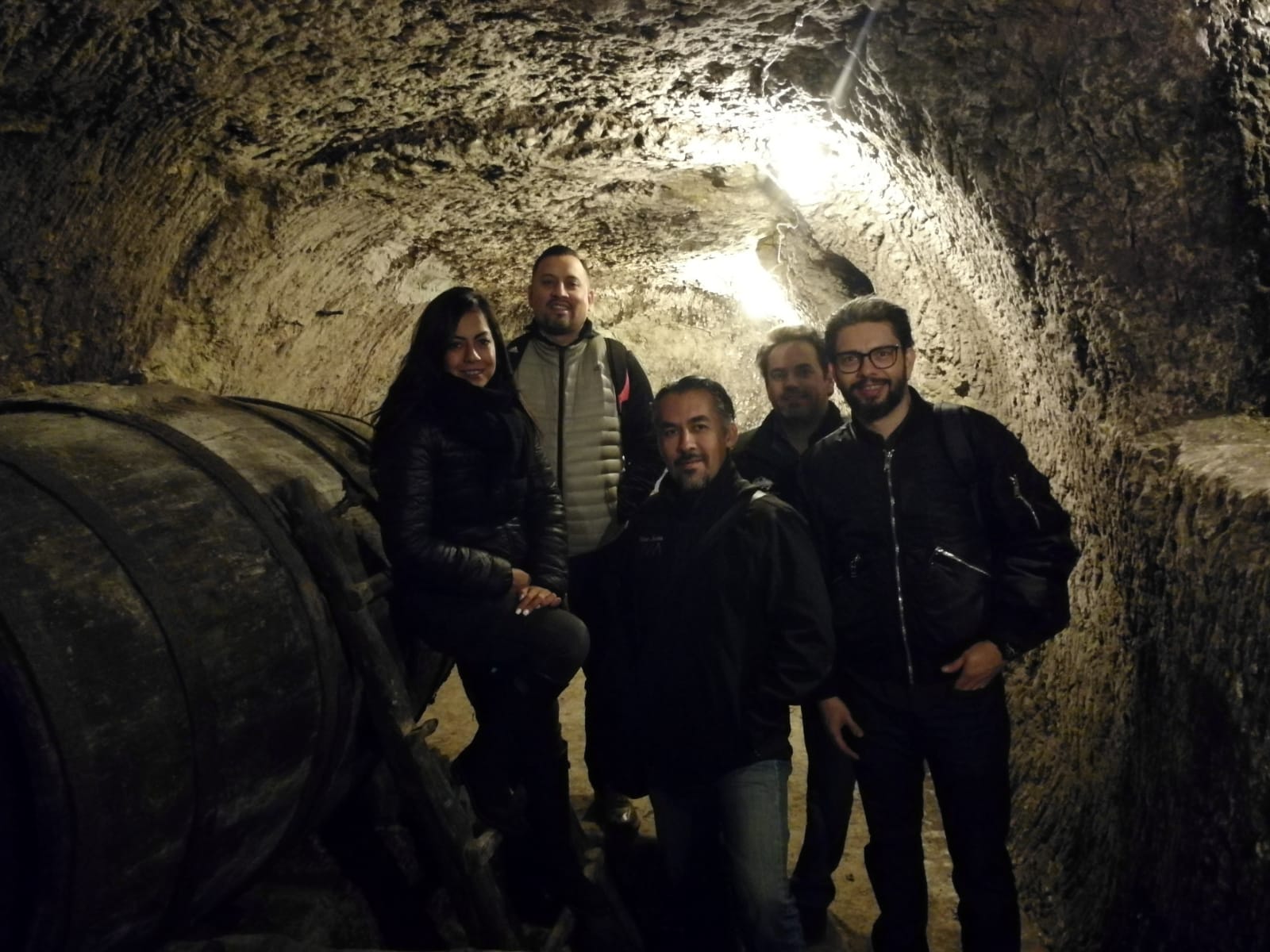 Un enoturismo sostenible y cuyos fondos repercutan en la puesta en valor de este patrimonio relacionado con la cultura del vino. Ese es el objetivo que busca el Ayuntamiento de Moradillo de roa (Burgos) con su barrio de bodegas y lagares tradicionales de 'El Cotarro'.