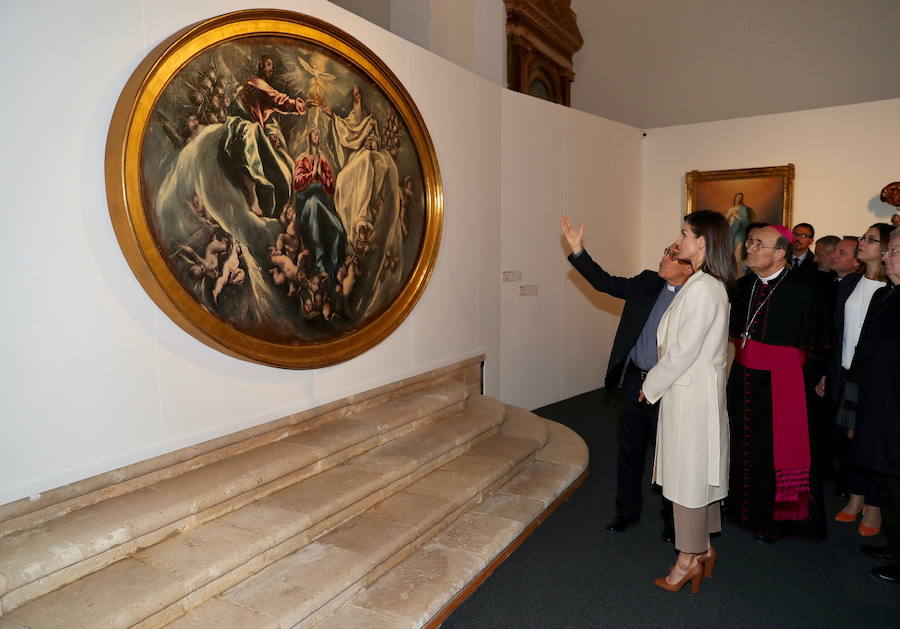 'Angeli' ya está en marcha en Lerma. La Reina Doña Letizia ha inaugurado esta mañana la XXIV exposición de Las Edades del Hombre, 'Angeli', un referente nacional e internacional y uno de los proyectos culturales, patrimoniales y turísticos más emblemáticos de la Comunidad. En esta ocasión, la exposición se acerca a la Villa Ducal, catalogada como uno de los pueblos más bonitos de España, y convertirá a la comarca del Arlanza en un referente cultural y turístico internacional.