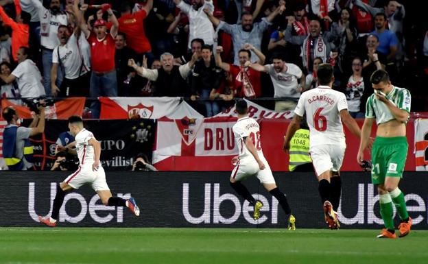 Munir, celebra el gol anotado ante el Betis. 