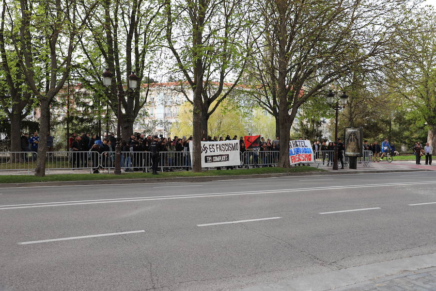 Fotos: Concentración contra el acto de Vox en Burgos