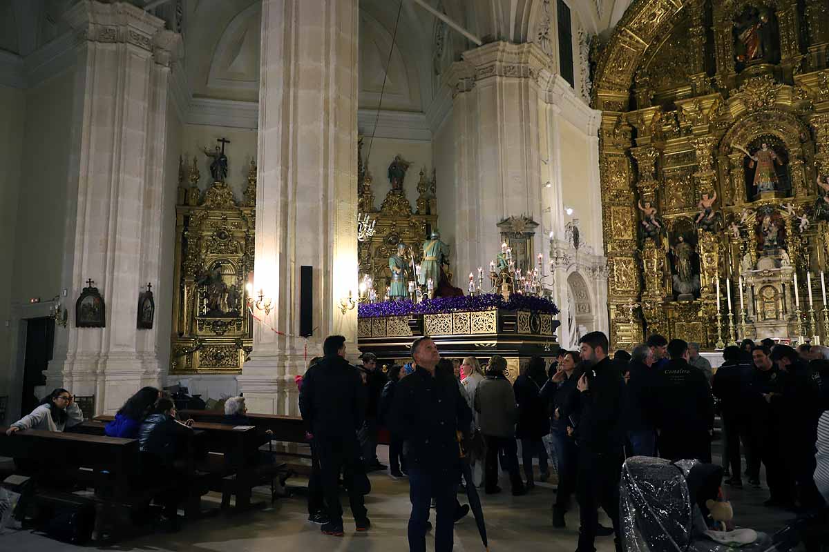 Fotos: Procesión de la virgen del Amor Hermoso y el Misterio de la Coronación de Espinas