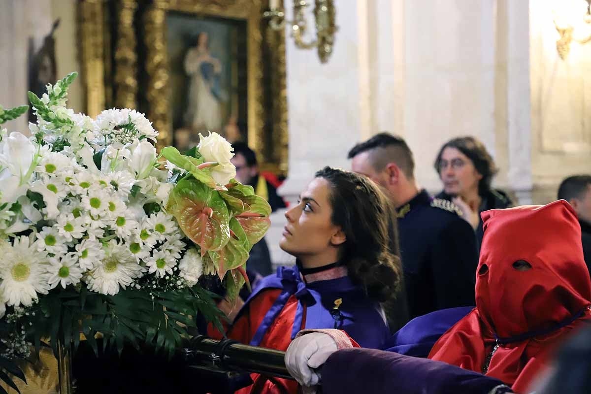 Fotos: Procesión de la virgen del Amor Hermoso y el Misterio de la Coronación de Espinas