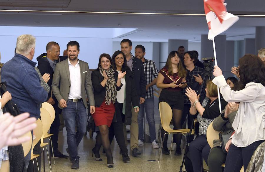 La vicesecretaria general del PSOE, Adriana Lastra, ha participado en un acto político del PSOE en Burgos con Luis Tudanca, candidato a la Junta, Esther Peña, candidata al Congreso, y Ander Gil, candidato al Senado