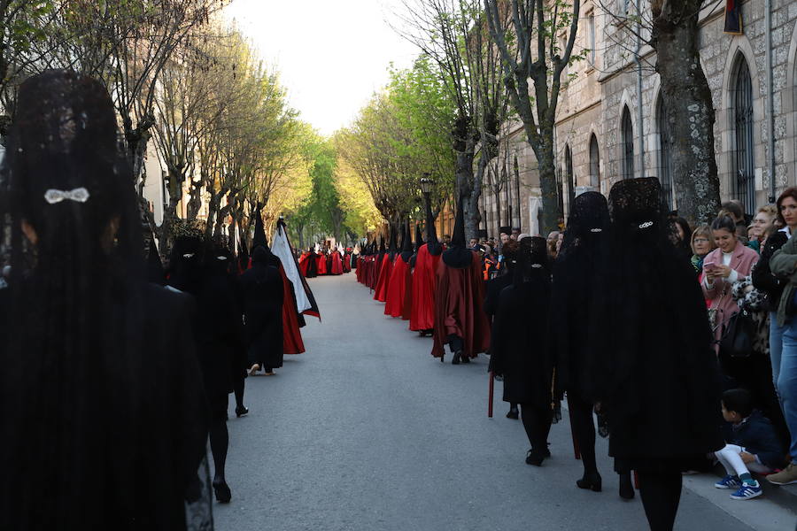 Fotos: La procesión de Nuestra Señora de la Soledad, en imágenes