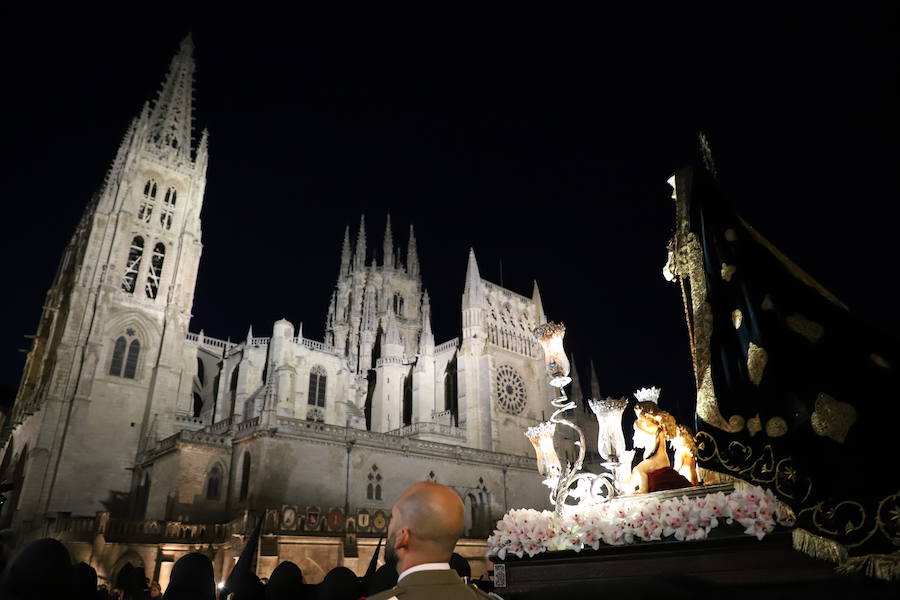 Fotos: La procesión de Nuestra Señora de la Soledad, en imágenes