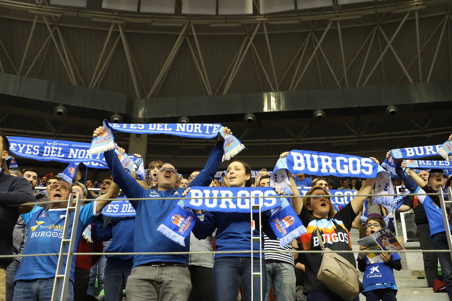 Fotos: La afición burgalesa ha disfrutado con la victoria del San Pablo en el Coliseum