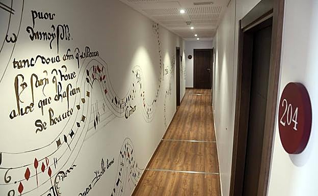 El Arzobispado ha transformado la antigua sede de la Escolanía de Puericantores en un edificio de alojamiento turístico. 