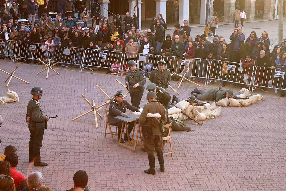 Fotos: Recreación dinámica de la II Guerra Mundial durante la IV Expohistórica de Belorado.