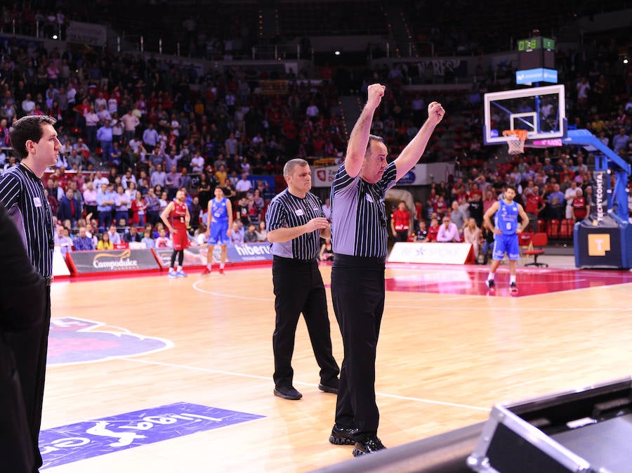 Fotos: Las mejores imágenes del Tecnyconta Zaragoza - San Pablo Burgos