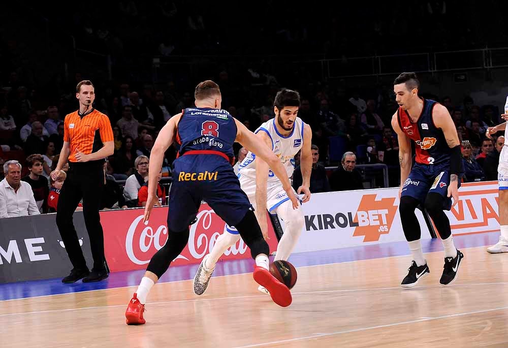 El San Pablo Burgos se ha medido este sábado con el Baskonia en el Fernando Bueso Arena