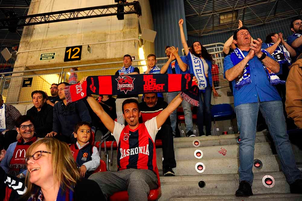 El San Pablo Burgos ha contado con mucha afición burgalesa en su encuentro ante el Baskonia en el Buesa Arena