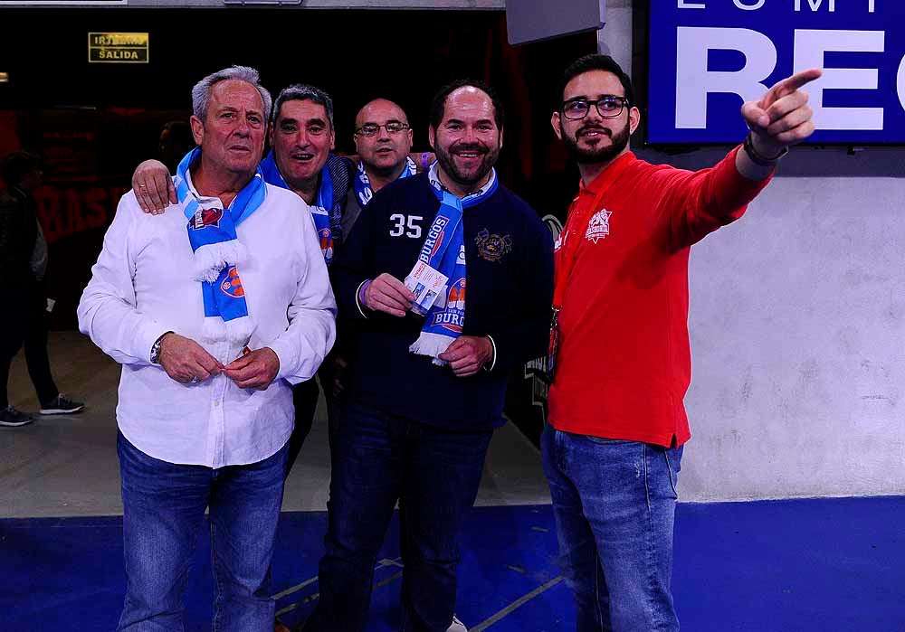 El San Pablo Burgos ha contado con mucha afición burgalesa en su encuentro ante el Baskonia en el Buesa Arena