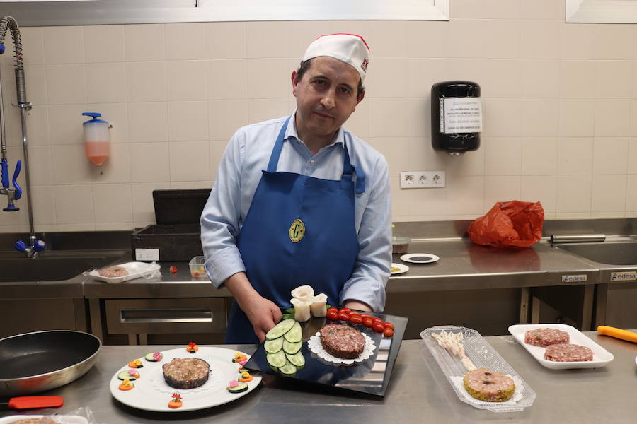 Fotos: Imágenes de la séptima edición del concurso &#039;La Mejor Hamburguesa&#039; del gremio de carniceros de Burgos