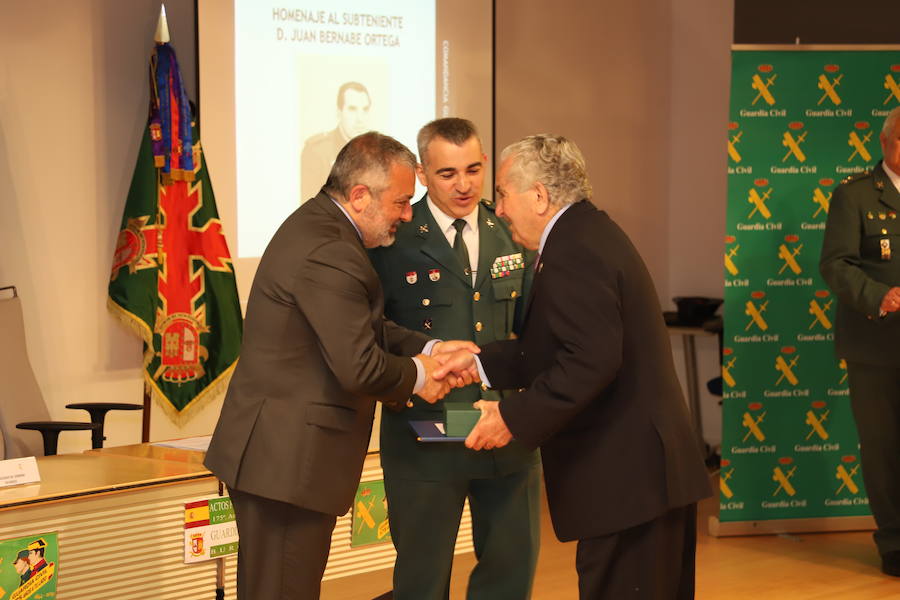 Fotos: Imágenes de la celebración del 175 aniversario de la Guardia Civil