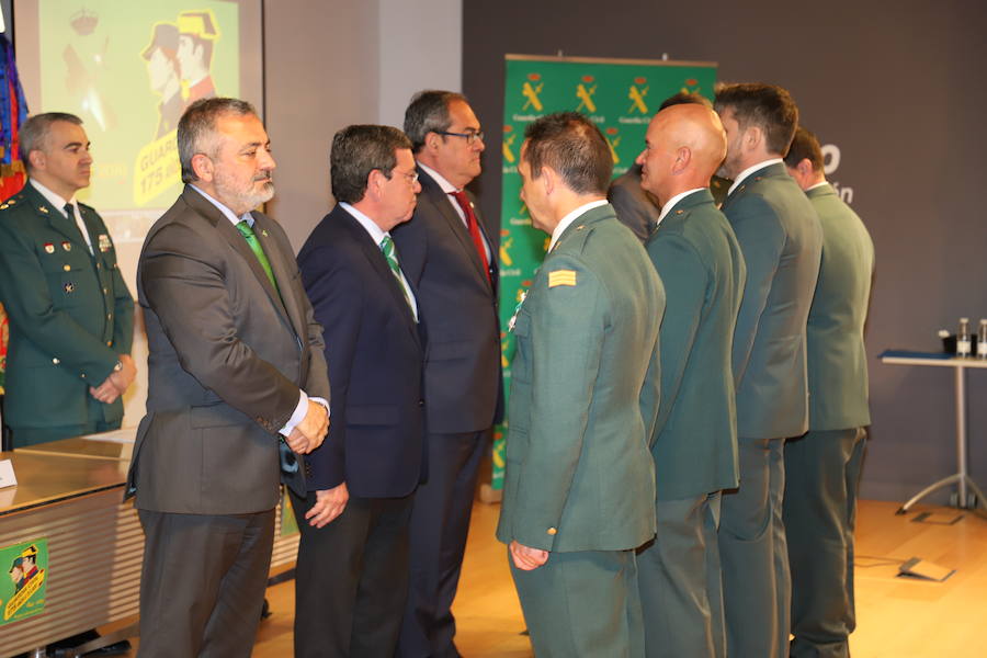 Fotos: Imágenes de la celebración del 175 aniversario de la Guardia Civil