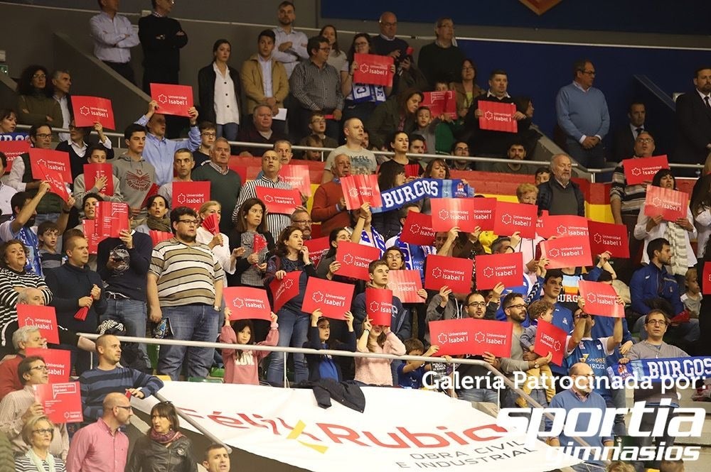 Fotos: Si has estado en el Coliseum viendo el San Pablo - UCAM Murcia ¡búscate!