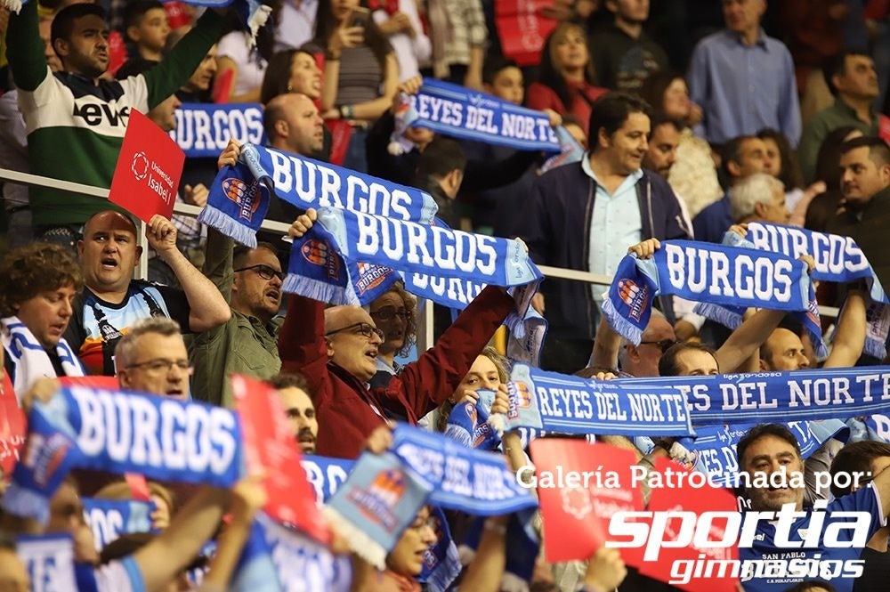 Fotos: Si has estado en el Coliseum viendo el San Pablo - UCAM Murcia ¡búscate!