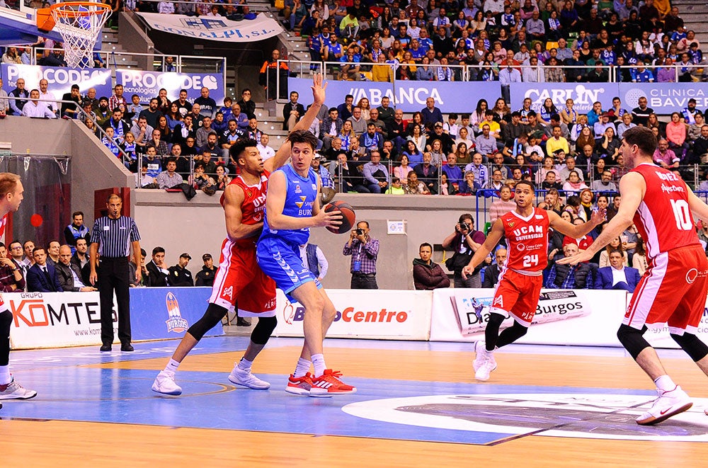 Fotos: Las mejores imágenes del partido entre el San Pablo Burgos y el UCAM Murcia