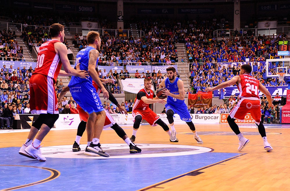 Fotos: Las mejores imágenes del partido entre el San Pablo Burgos y el UCAM Murcia