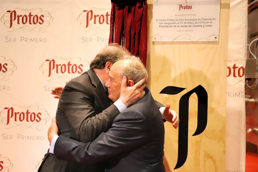 El presidente de la Junta de Castilla y León, Juan Vicente Herrera, ha inaugurado el Centro de Protos de Alta Tecnología de Elaboración en Anguix (Burgos)