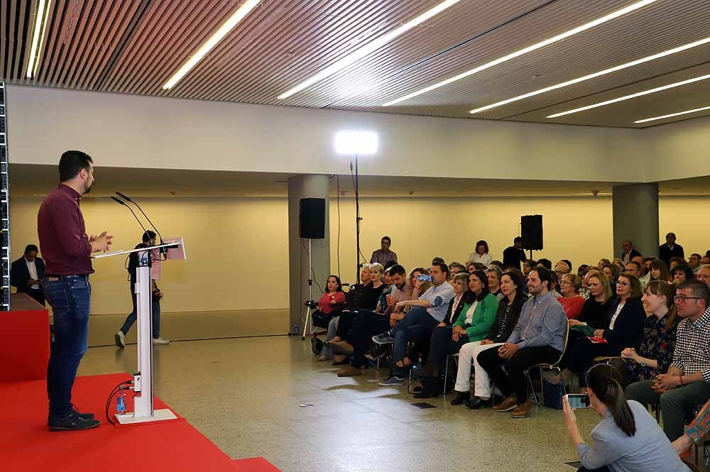 Imágenes del mitin del Psoe en el Fórum Evolución con la participación de Daniel de la Rosa, Luis Tudanca y la ministra de Sanidad María Luisa Carcedo 