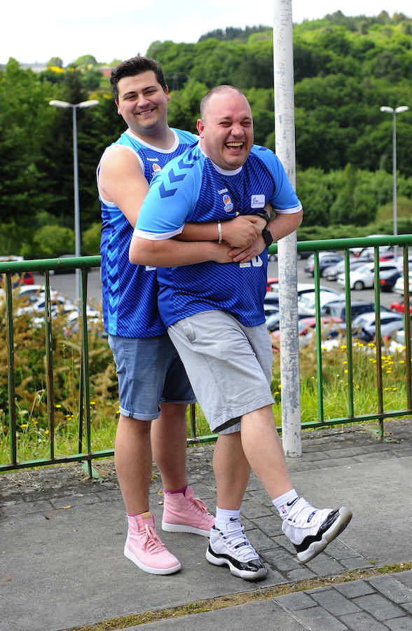 Fotos: Mira quiénes no se han perdido el último partido del San Pablo en Lugo