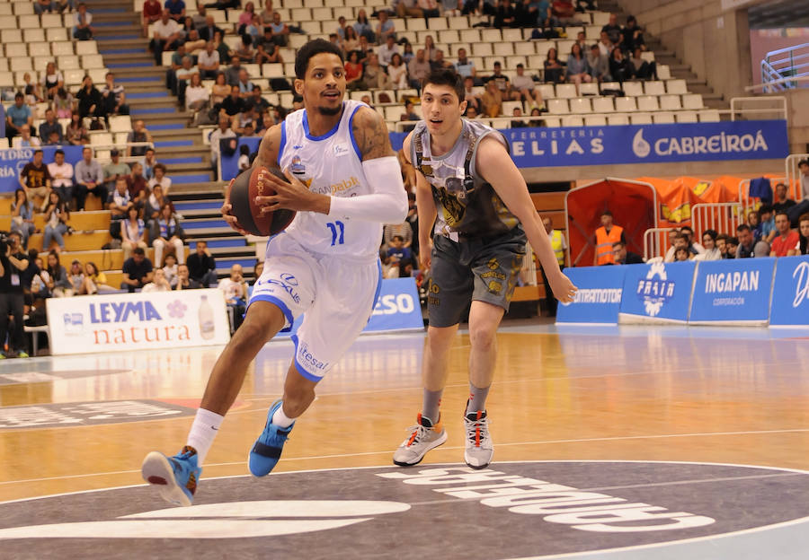 Fotos: El San Pablo Burgos despide la temporada con una victoria histórica en Lugo