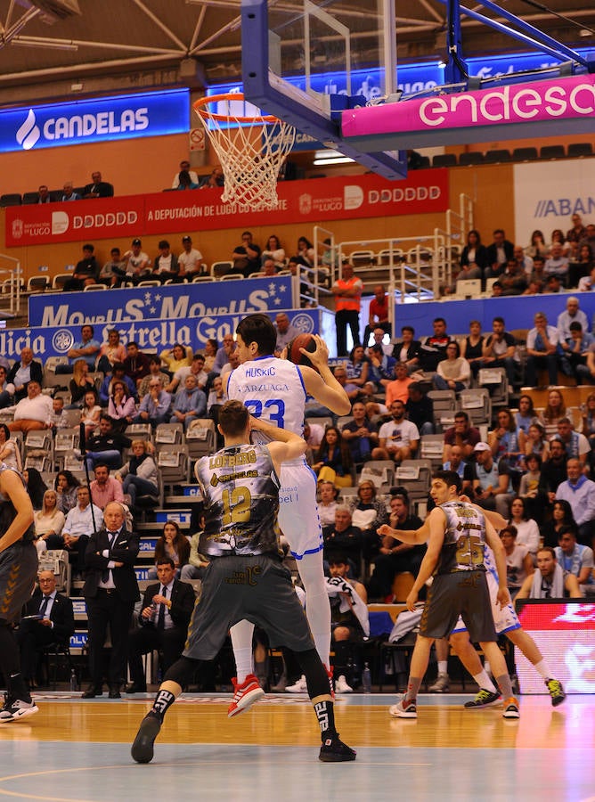 Fotos: El San Pablo Burgos despide la temporada con una victoria histórica en Lugo