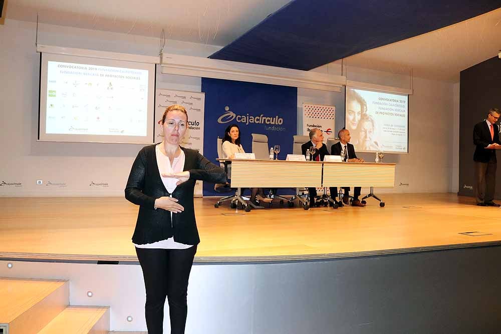 Imágenes del acto de presentación de los acuerdos de las fundaciones Cajacírculo y de Ibercaja con motivo de la convocatoria de ayudas de interés social convocadas por ambas fundaciones. 