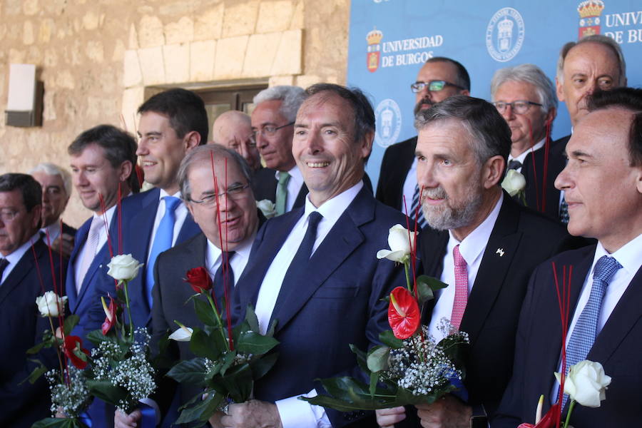 La Universidad de Burgos ha celebrado sus 25 años con la investidura de Juan José Laborda como doctor Honoris Causa