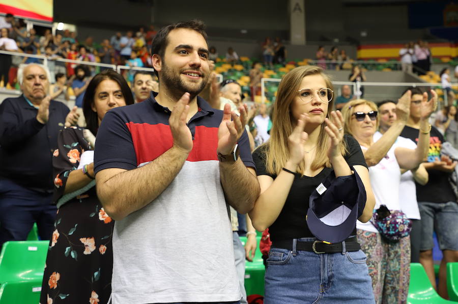 Fotos: ¿Has estado viendo el partido de baloncesto entre España y Letonia? ¡Búscate!