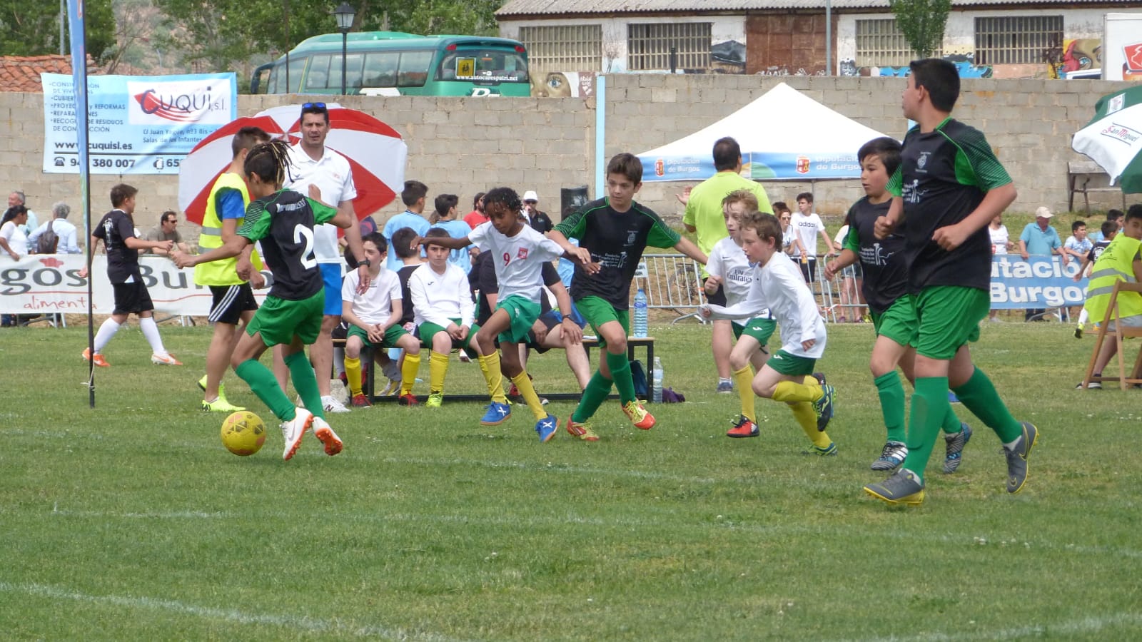 Fotos: Unos 600 jóvenes participan en el torneo de fútbol 7 de Salas de los Infantes