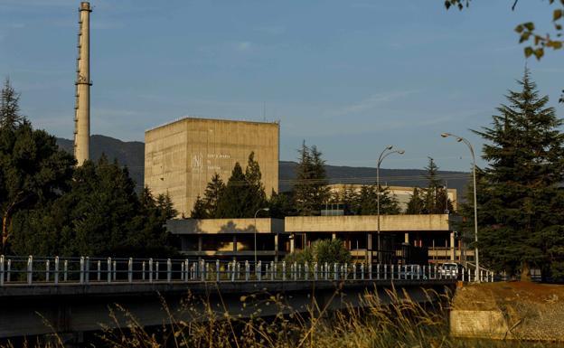 Central nuclear de Garoña un día después de anunciarse su cierre.