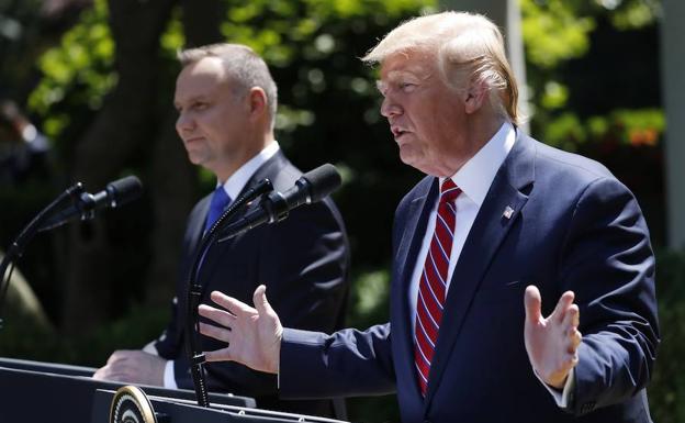 El presidente de Estados Unidos, Donald J. Trump, durante la comparecencia en Washington junto al presidente polaco, Andrzej Duda. 