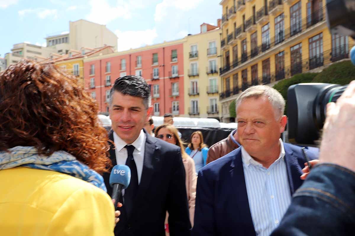 Fotos: Pleno de constitución del Ayuntamiento de Burgos en el que ha sido investido como alcalde Daniel de la Rosa (PSOE)