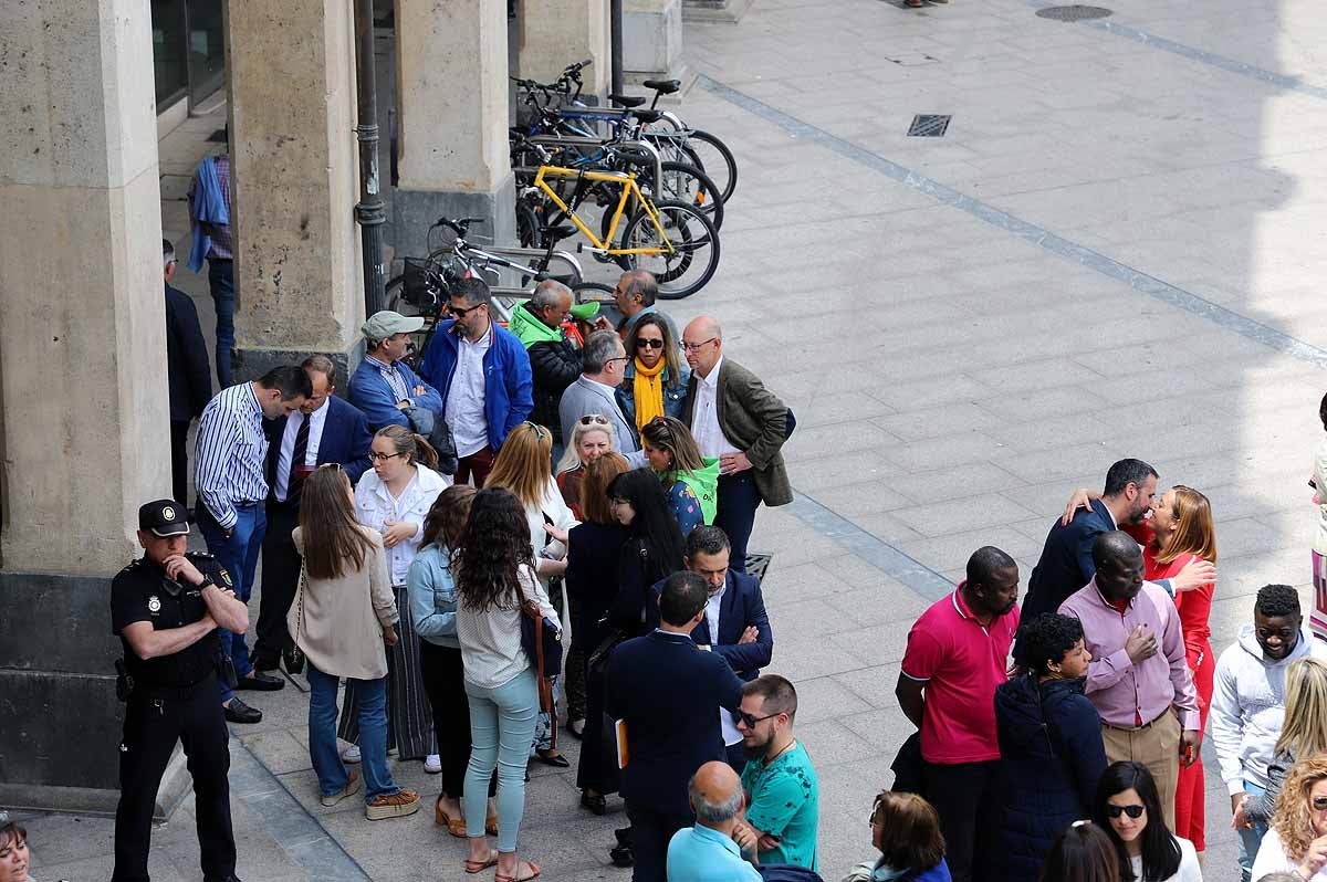 Fotos: Pleno de constitución del Ayuntamiento de Burgos en el que ha sido investido como alcalde Daniel de la Rosa (PSOE)