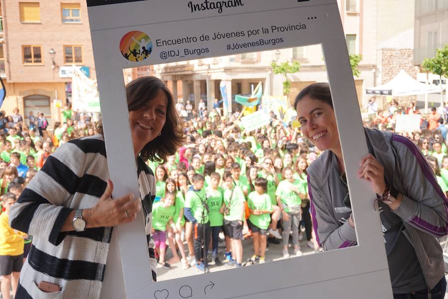 El VII Encuentro de Jóvenes por la Provincia organizado por la Diputación de Burgos ha llenado las calles de Salas de los Infantes con más de 600 burgaleses de entre 12 y 17 años