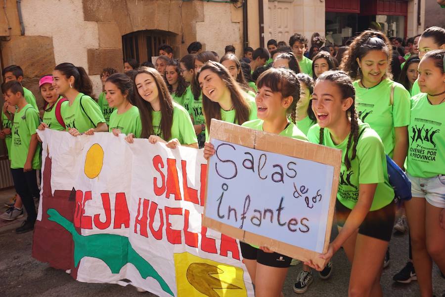 El VII Encuentro de Jóvenes por la Provincia organizado por la Diputación de Burgos ha llenado las calles de Salas de los Infantes con más de 600 burgaleses de entre 12 y 17 años